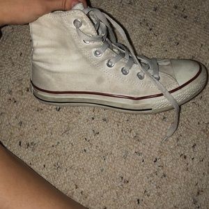 White converse